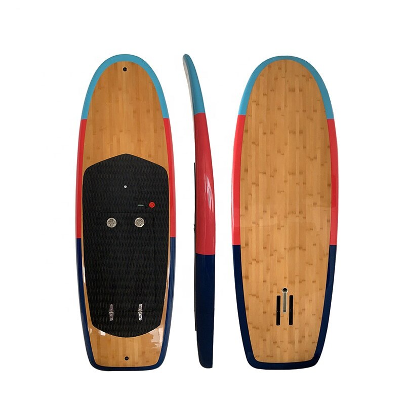 Electric hydrofoil wakeboard